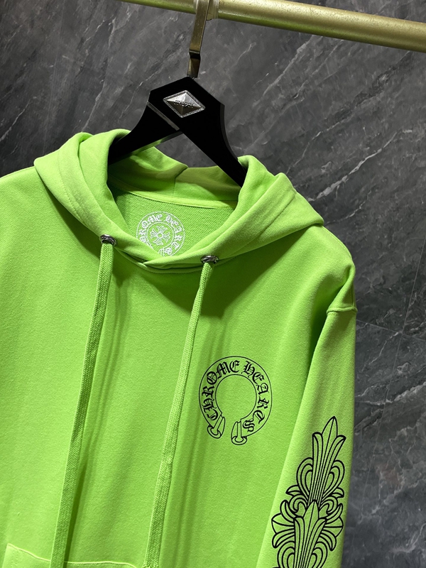 ブランドパーカー側面デザイン